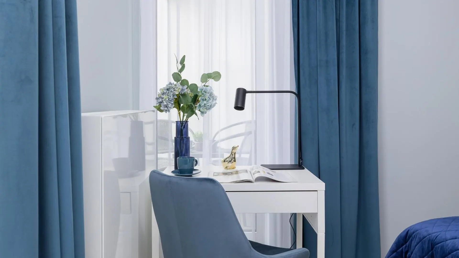 Unique Apartment With Balcony & Parking Zablocie Cracow By Renters Prestige Krakow Poland